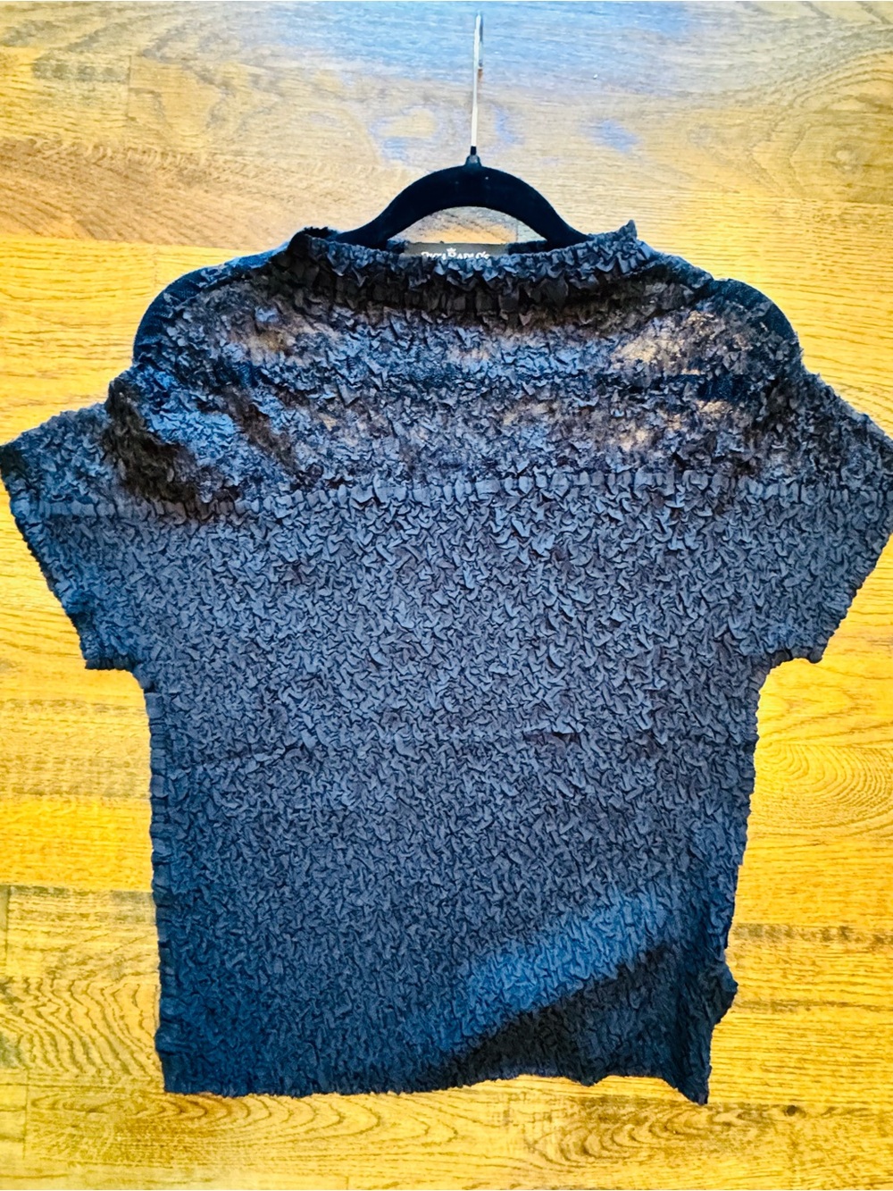 Women’s Crinkle & Lace top